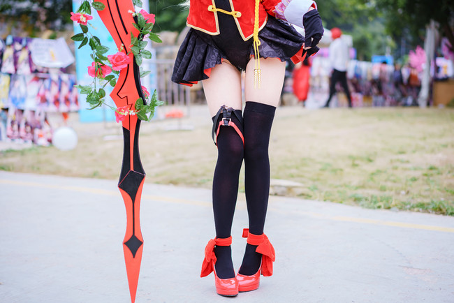 原创 比国足强！易建联车库新添法拉利一台，限量版豪车连姚明都羡慕！-hth华体登录入口